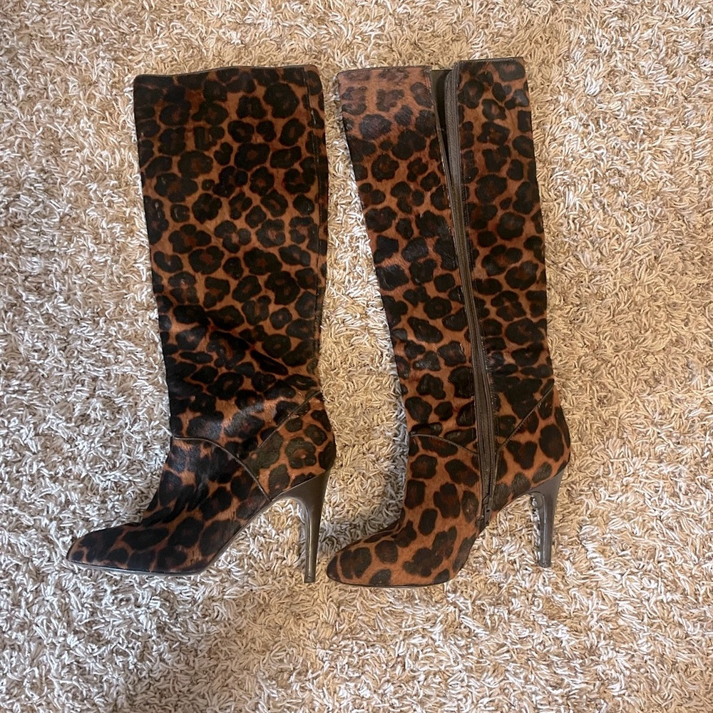 Max De Carlo Leopard Calf hair boot.